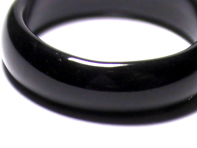 แหวนหยกดำ (Black Jade Ring)