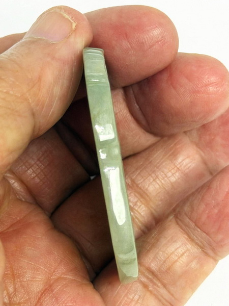 จี้หยกเขียวพม่า-มังกร (Burmese Green Jadeite Jade-Dragon Pandant)