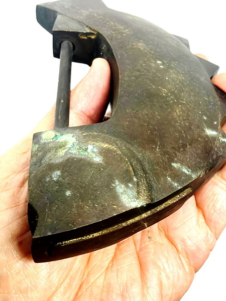 กุญแจจีนโบราณ (Ancient Chinese Padlock)